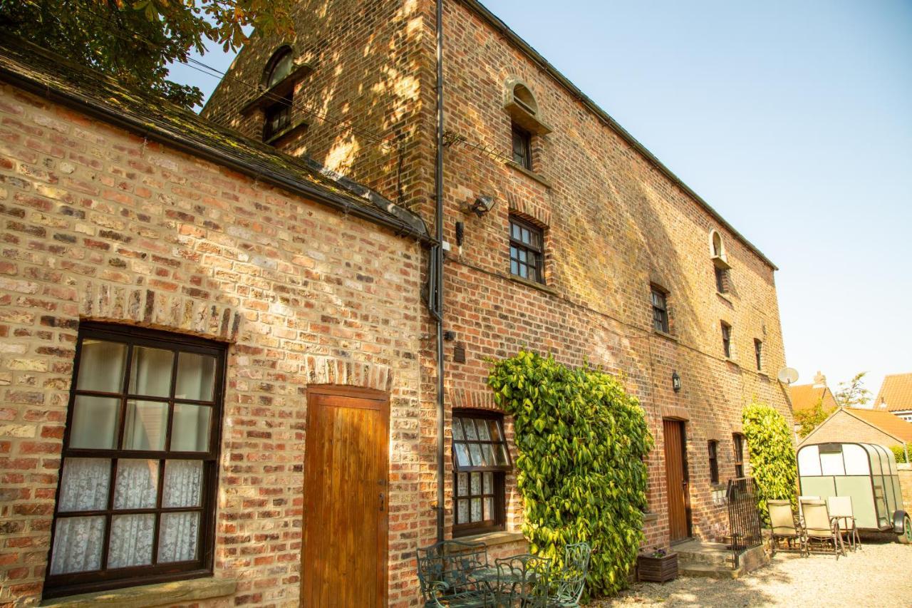 The Carriage House, Studio 3A Bilbrough Екстериор снимка